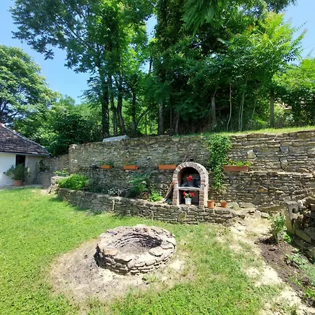 Casa Georgio Vendeghaz *